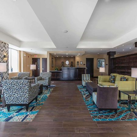 Comfort Inn & Suites Airport North Calgary Luaran gambar