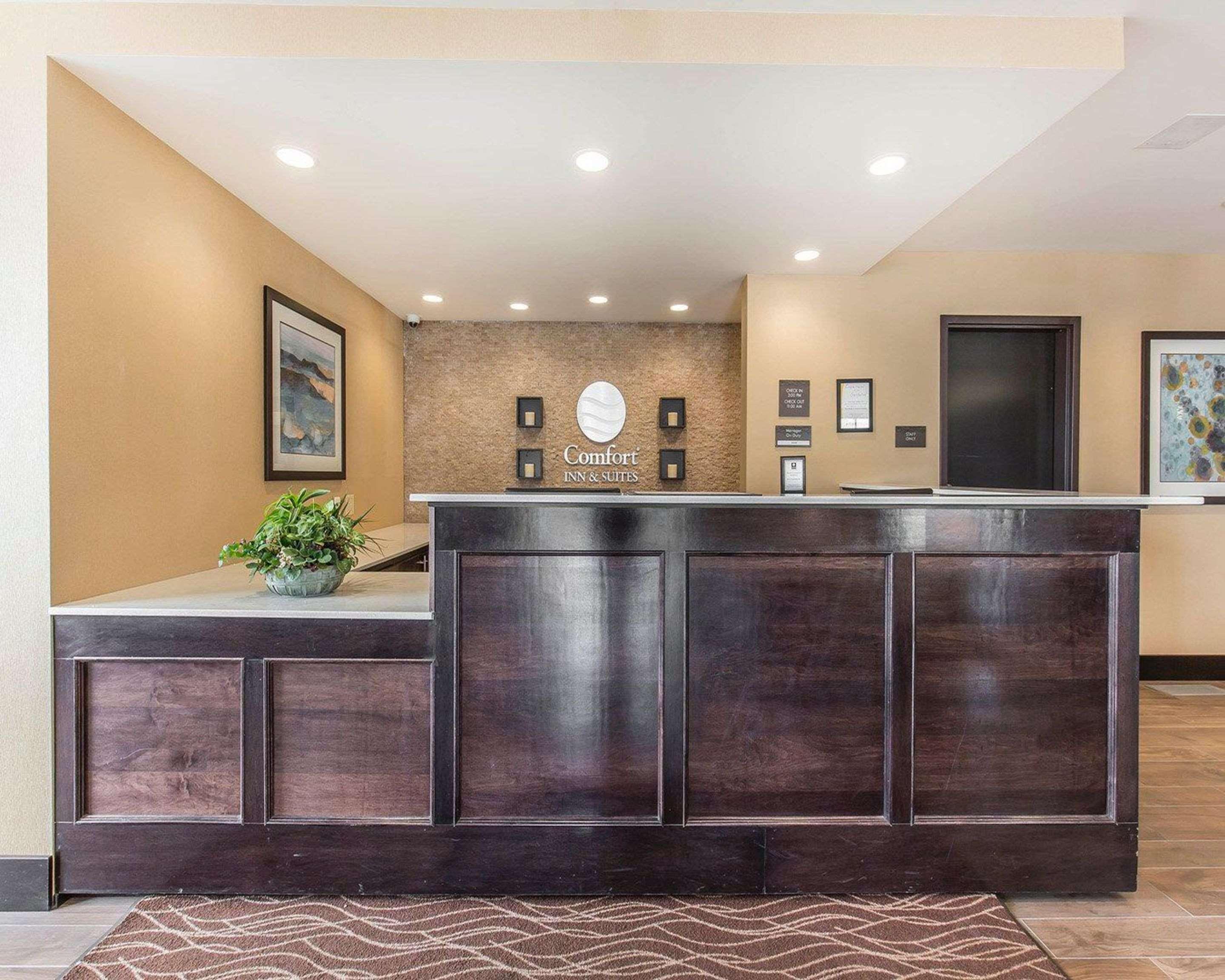 Comfort Inn & Suites Airport North Calgary Luaran gambar