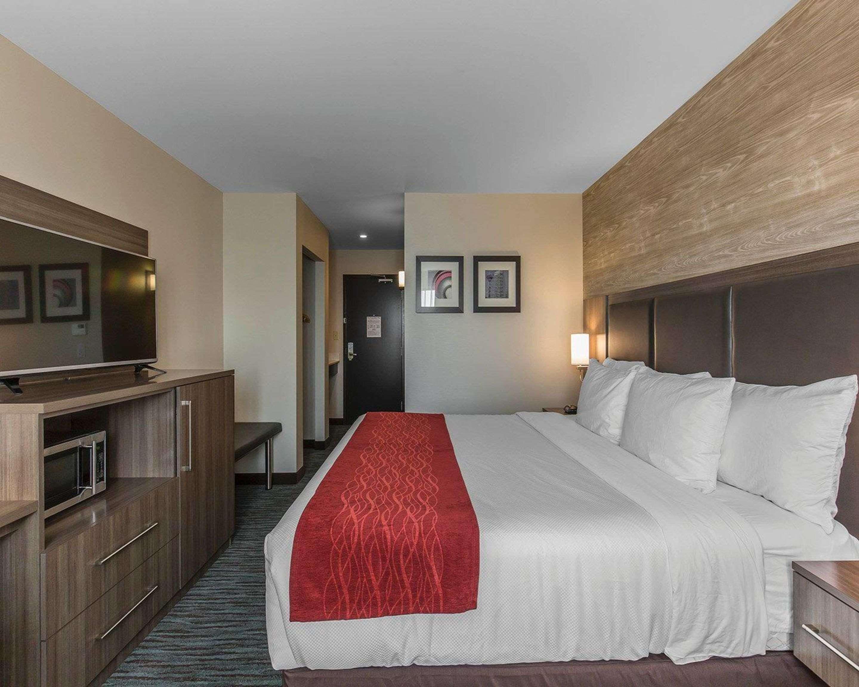 Comfort Inn & Suites Airport North Calgary Luaran gambar
