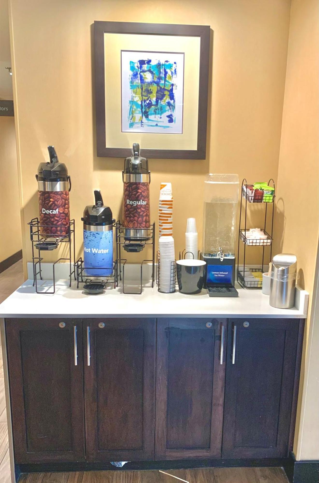 Comfort Inn & Suites Airport North Calgary Luaran gambar