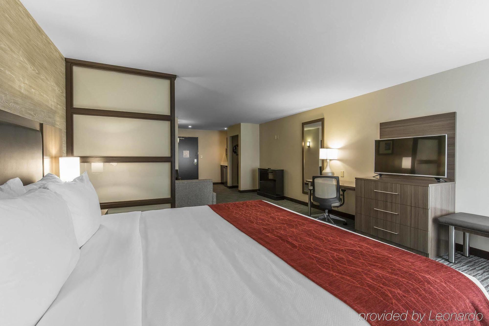 Comfort Inn & Suites Airport North Calgary Luaran gambar